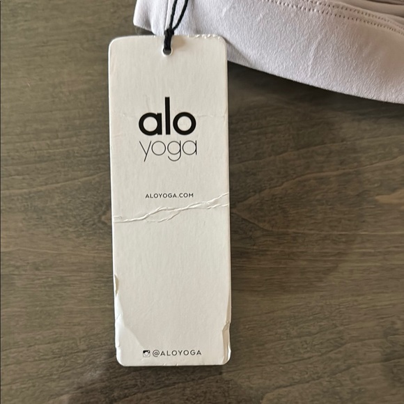 Alo Yoga Women's Light Lavender Sports Bra - Picture 5 of 7